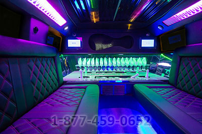 Hummer Limousine (Rampant)